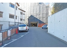 【大阪府/枚方市宮之阪】サンマンションアトレ枚方 駐車場