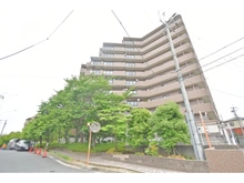 【大阪府/枚方市田口山】ダイアパレス枚方山田池公園 外観