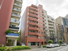 【東京都/新宿区四谷】御苑ハイム 外観：写真中央
