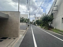 【東京都/世田谷区成城】 グランドメゾン成城六丁目 前面道路