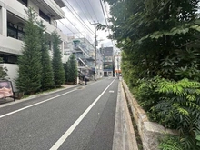【東京都/世田谷区成城】 グランドメゾン成城六丁目 前面道路
