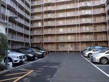 【東京都/品川区南品川】ローズハイツ仙台坂 駐車場