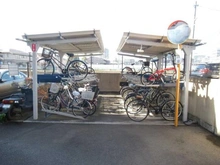 【東京都/調布市布田】ライオンズガーデン調布 けやきの杜 駐輪場