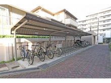 【東京都/世田谷区上野毛】リリファ世田谷上野毛 駐輪場