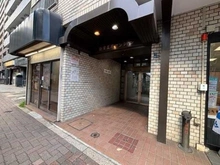 【東京都/三鷹市下連雀】迦葉三鷹マンション エントランス