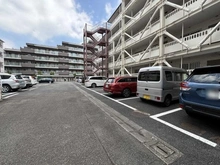 【東京都/三鷹市下連雀】三鷹芙蓉ハイツ 駐車場