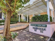 【東京都/新宿区百人町】西戸山タワーホウムズ セントラルタワー アプローチ