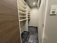 【東京都/中野区野方】マスターテラス中野平和の森公園 シューズインクローゼット