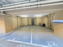 【東京都/中野区中野】ディアクオーレ中野文園 駐車場：専用使用権つき