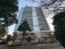 【東京都/中野区中野】パークシティ中野ザタワーエアーズ 建築中の外観