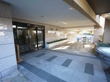 【東京都/中野区野方】グラーサ中野アルティスト エントランス