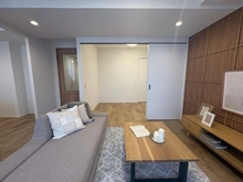 【東京都/中野区中野】中野文園パークハウス リビング・ダイニング：奥：洋室