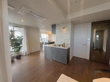 【東京都/中野区中野】なかのサンクオーレ リビング