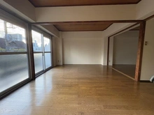 【東京都/中野区東中野】秀和東中野レジデンス 洋室：※建具はついておりません。
お好みでリフォームいただけます！