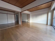 【東京都/中野区東中野】秀和東中野レジデンス 洋室：※建具はついておりません。