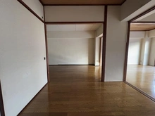 【東京都/中野区東中野】秀和東中野レジデンス 洋室：※建具はついておりません。