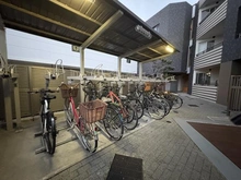 【東京都/中野区東中野】リビオ東中野 駐輪場