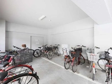 【東京都/中野区中央】新中野マンション 駐輪場