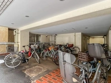 【東京都/三鷹市下連雀】中銀三鷹マンシオン 駐輪場：無償