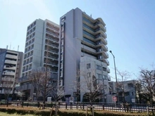 【東京都/中野区中央】ラグジュアリーアパートメント中野坂上 外観