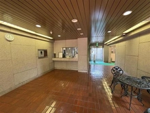 【東京都/中野区新井】パシフィックニュー中野 エントランス