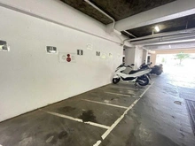 【東京都/三鷹市下連雀】ライオンズマンション三鷹 共用部：バイク置き場