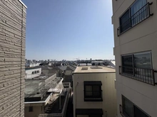 【東京都/中野区本町】岡本マンション 眺望：バルコニーから