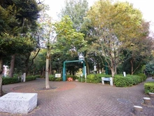 【東京都/杉並区高円寺南】高円寺サンハイツ 蚕糸の森公園（現地より約150m）