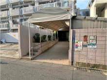 【東京都/中野区本町】メトロ中野新橋マンションB館 エントランス