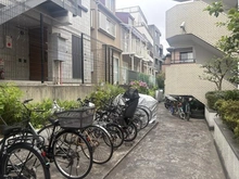 【東京都/中野区中野】ライオンズマンション中野第2 駐輪場