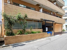 【東京都/中野区本町】中野新橋ヒミコセラン 共用部