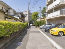 【東京都/練馬区小竹町】江古田ハイツ 駐車場