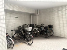【東京都/中野区東中野】小滝台マンション 駐輪場