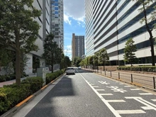 【東京都/中野区中野】パークシティ中野ザ・タワー エアーズ 前面道路