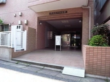 【東京都/中野区中野】アベニール中野 エントランス