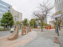 【東京都/中央区勝どき】THE TOKYO TOWERS SEA TOWER 月島第二児童公園（現地より約400m）：