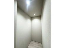 【東京都/中央区晴海】パークタワー晴海 収納：約1.3帖のストレージ