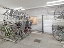 【東京都/中央区築地】ウィルローズ築地 駐輪場