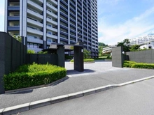 【東京都/中央区佃】ザ・クレストタワー アプローチ