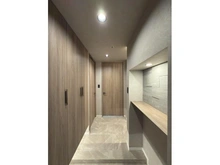 【東京都/中央区晴海】DEUX TOURS（ドゥ・トゥール） WEST 玄関