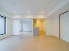 【東京都/中央区月島】ライオンズマンション月島第2  LDK、左奥約4.4帖の洋室