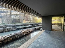 【東京都/中央区晴海】HARUMI FLAG PARK VILLAGE  F棟 共用施設：ASHIYU LOUNGE/PARK-D棟1階（足湯付きのラウンジ）
