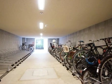 【東京都/中央区佃】プレミスト佃二丁目 駐輪場