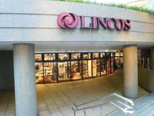 【東京都/中央区佃】シティフロントタワー リンコス　リバーシティ店（現地より約10m）：PIER SQUARE内