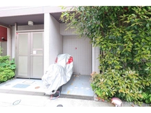 【東京都/台東区浅草】フュージョナル浅草DUE 共用施設：バイク置場