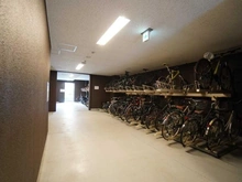 【東京都/港区六本木】ウェリス六本木 駐輪場