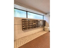 【東京都/港区南麻布】オリエンタル南麻布 メールBOX
