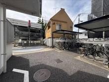 【東京都/渋谷区恵比寿】コートヒルズ広尾南 駐輪場