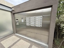 【東京都/世田谷区成城】デュフレベース成城 メールBOX・宅配BOX