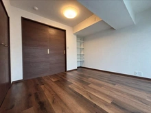 【東京都/港区西麻布】麻布霞町マンション 洋室